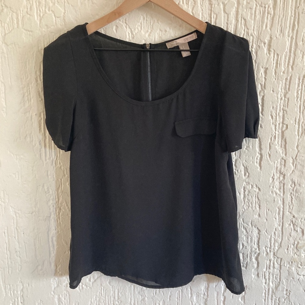 Forever 21 Black Blouse Size Small